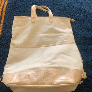 Beis The Convertible Backpack